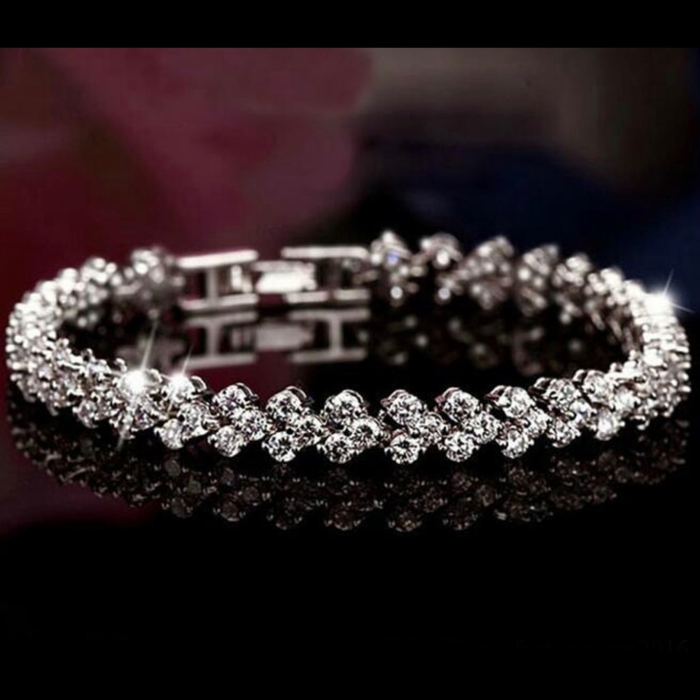 Crystal Tennis Bracelet (Sterling Silver)
